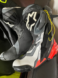 ALPINESTARS SUPERTECH R Race Boots.