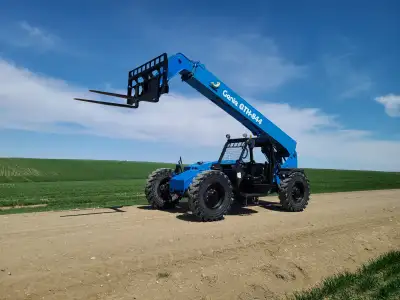 For sale Genie Model GTH-844 Telescopic forklift 8,000lb capacity 44' Reach Deutz Diesel engine 3021...