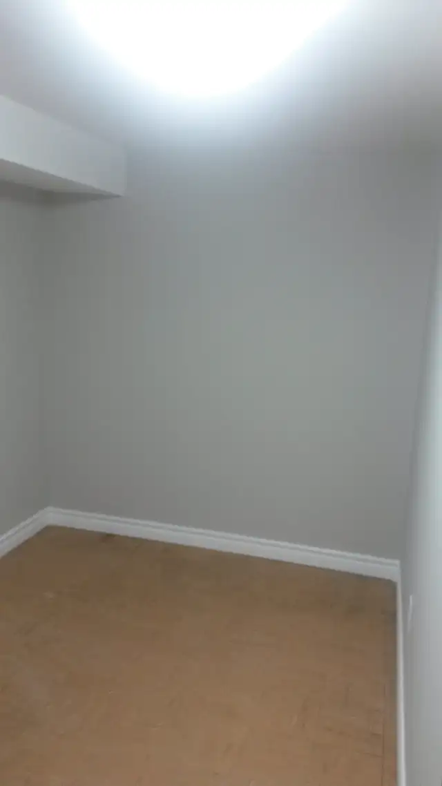 Room available for rent near Seneca College (Newnham Campus)