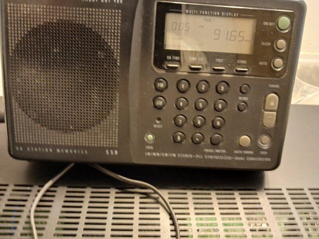 Short wave radio for sale in General Electronics in Markham / York Region - Image 4