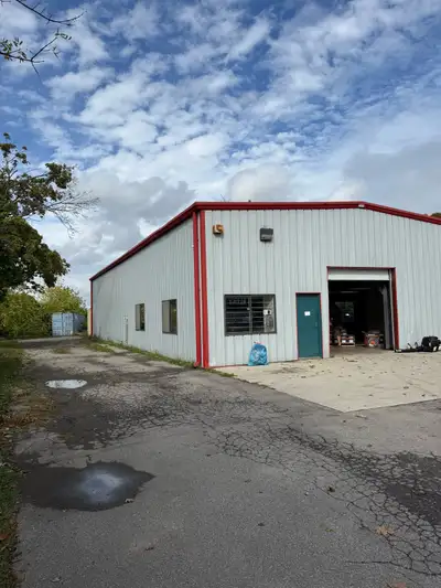 licensed car mechanic wanted, View more