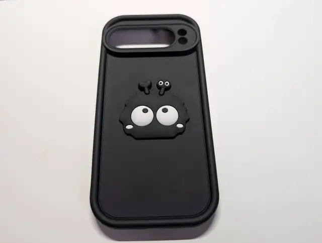 (LIKE-NEW) Pixel 9 Pro XL Phone Cases in Cell Phone Accessories in City of Toronto - Image 3