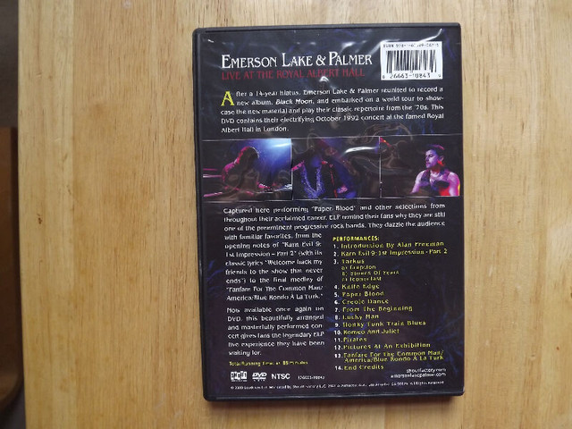 FS: Emerson, Lake & Palmer Live Concert DVD's x2 dans CD, DVD et Blu-ray  à London - Image 2