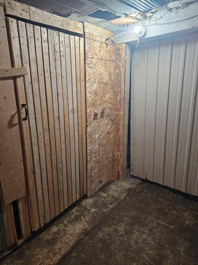 Lock 'N' Load Storage in Moving & Storage in Belleville - Image 3