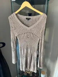 Guess knit sweater