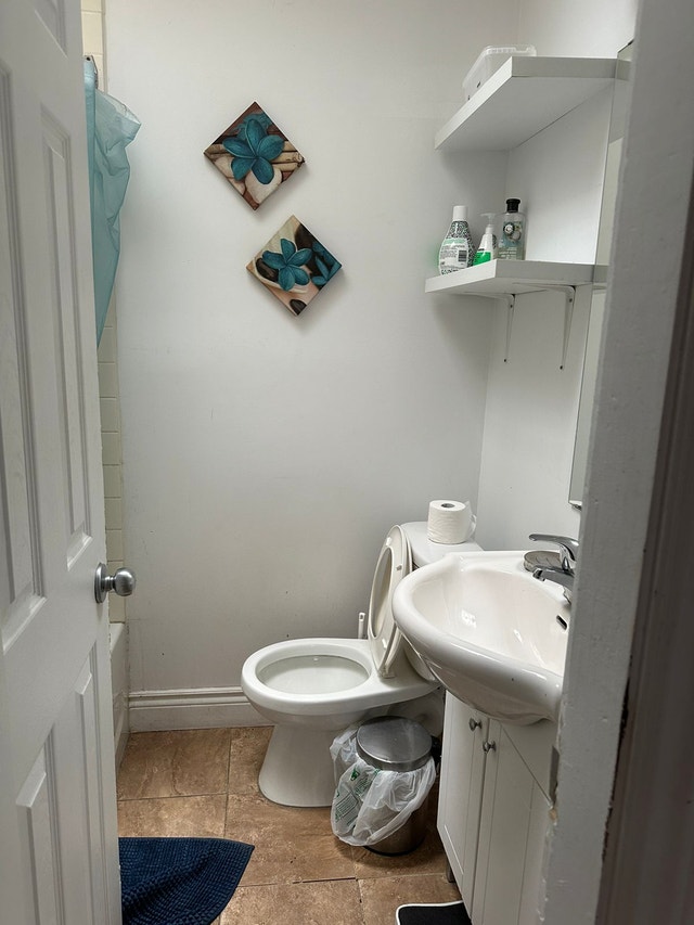Chambre meublée à louer dans 5 ½ à 2 min du métro Snowdon — photo 2