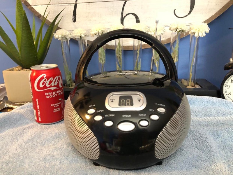 Digital Lab CD Player With AM/FM Radio for Beach, Park, Outside