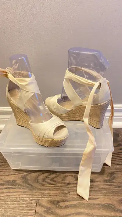 Ugg espadrilles size 7, View more