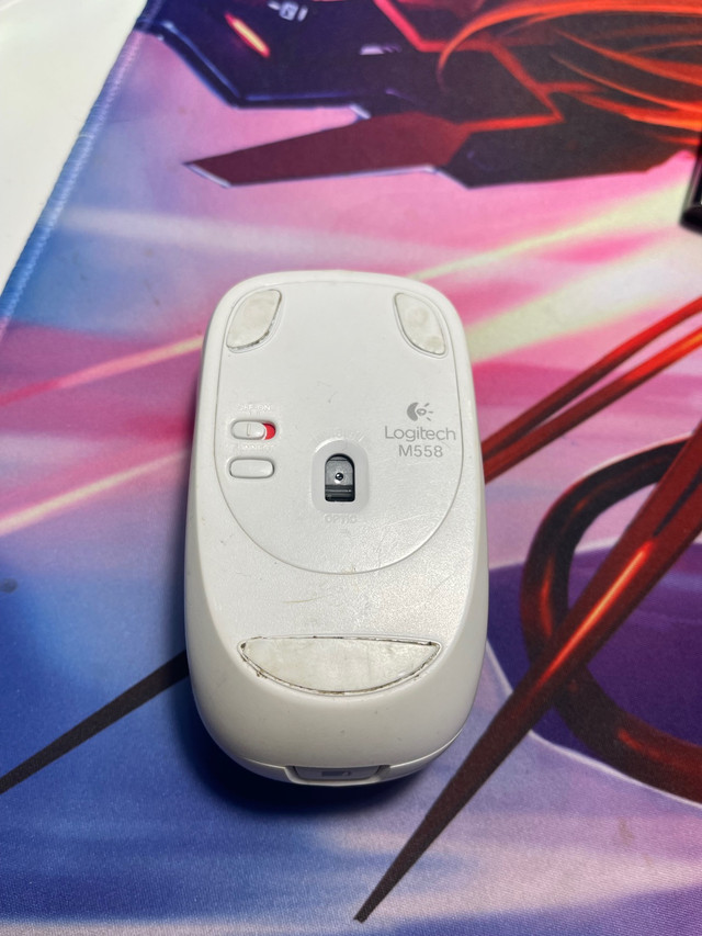 Logitech M558 Bluetooth Mouse in Mice, Keyboards & Webcams in City of Toronto - Image 2