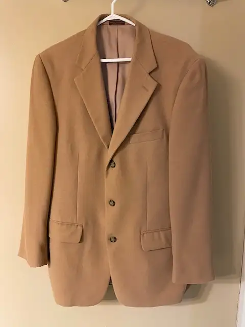 man's jacket in Men's in Kingston - Image 2