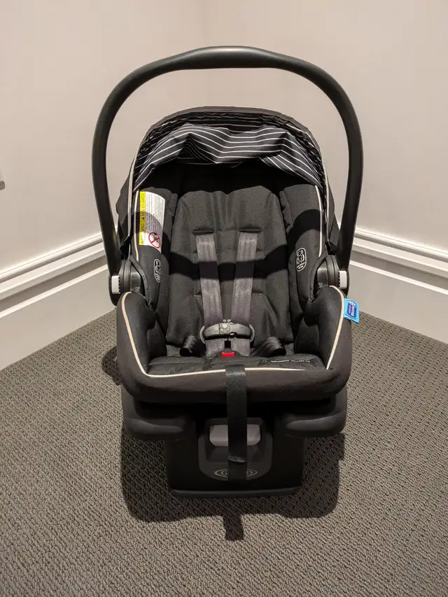 Graco Snug Ride 35 Lite LX Car Seat and Base in Strollers, Carriers & Car Seats in Ottawa - Image 3