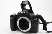 Nikon D40 Digital SLR Camera with accessories