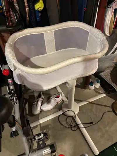 Barely used. In like new condition. Solid and works as advertised.