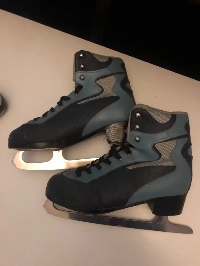 Figure Skates in Skates & Blades in City of Toronto - Image 2