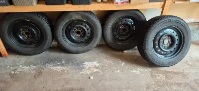 Hi Selling a full set of 4 General Altimax Arctic winter tires, size 215/65R16 102T, mounted on 5-bo...