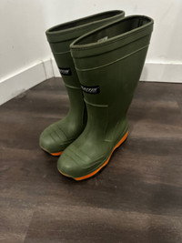 Baffin industrial boots