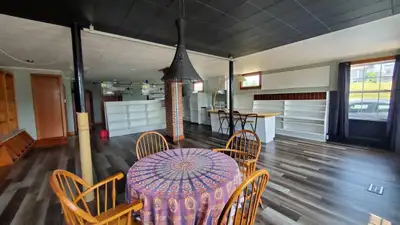 Country living in a quiet area close to Charlottetown. Open concept large unit with den and plenty o...