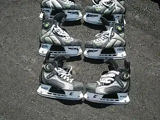 Skates: New Amp 3 8D Mission skates $150 Skates: Size 2.5EE Easton silver. Z. Air ($60) Skates: Size...