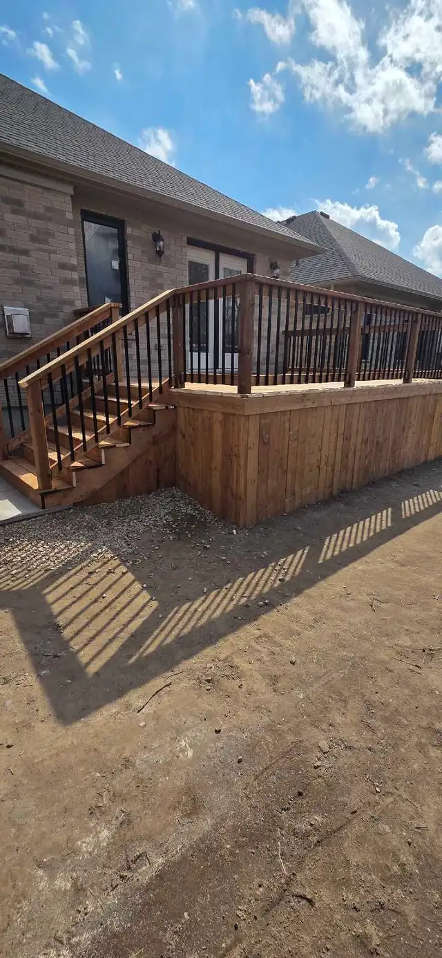 Custom framing/renovation 465964383224483840