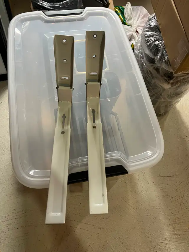 Wall Brackets for Microwave in Microwaves & Cookers in Markham / York Region - Image 4