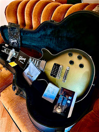 Adam Jones Gibson Les Paul Standard Antique Silverburst