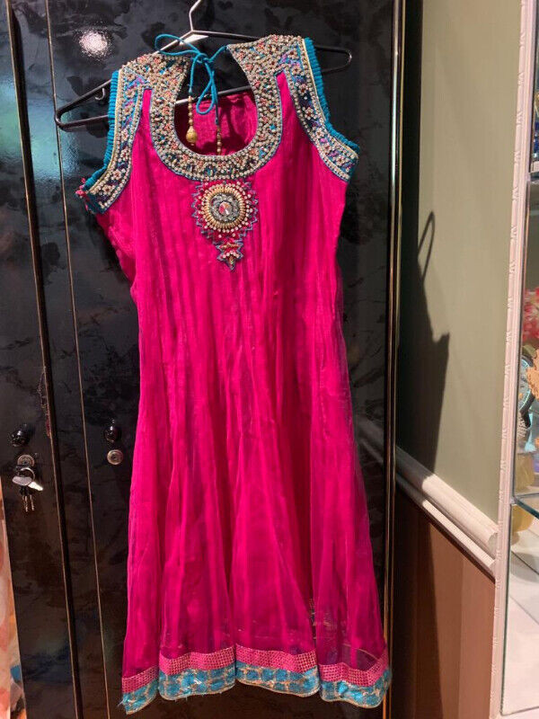 Lots of Salwar kameez, shalwar for sale!! in Women's - Dresses & Skirts in City of Toronto - Image 2