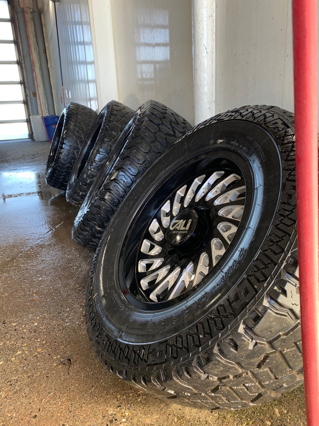 Looking for 8x165 &amp; 8x180 rims  in Tires & Rims in Calgary