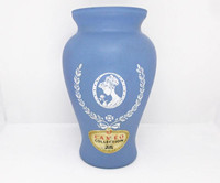 Vintage CAMEO COLLECTION Blue Glass Vase Van Pak Canada