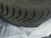 4 Winter Tires NOKIAN TYRES HAKKAPELIITTA R3 with rims