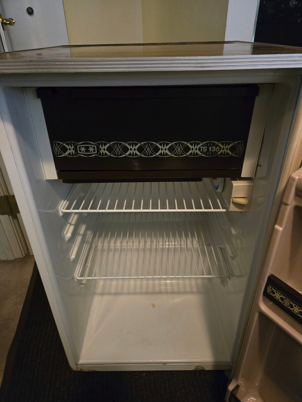 ***FREE*** Mini-fridge - Working fine (South Edmonton) | Free Stuff ...