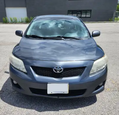 - Higher trim LE model with push-button start - Drives well with no problems - No accidents - No rus...