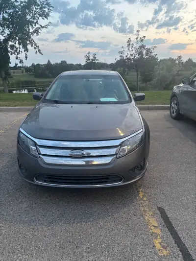 Selling my 2011 Ford Fusion SE in great driving condition. This sedan is powered by a reliable 3.0L...