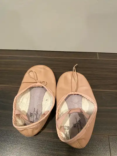 Size 9 for young kids in good condition
