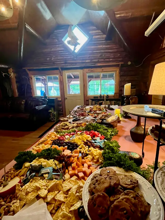 LODGE AND COTTAGES -RESERVE YOUR SUMMER STAY, NOW ! in Ontario in Canada - Image 10