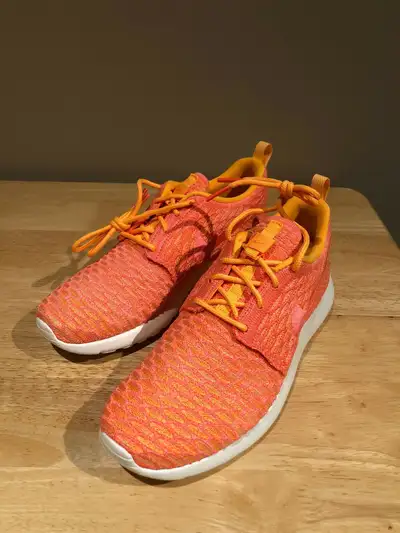 Brand new women’s Roshe One Flyknit running shoes, View more