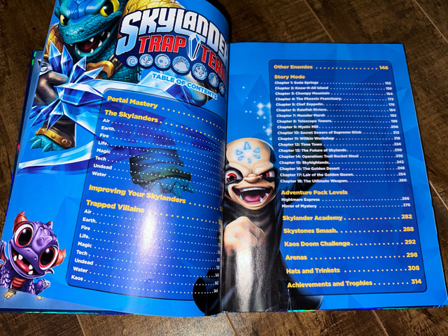 Skylanders trap team collectors edition strategy guide hardcover in Children & Young Adult in Hamilton - Image 2