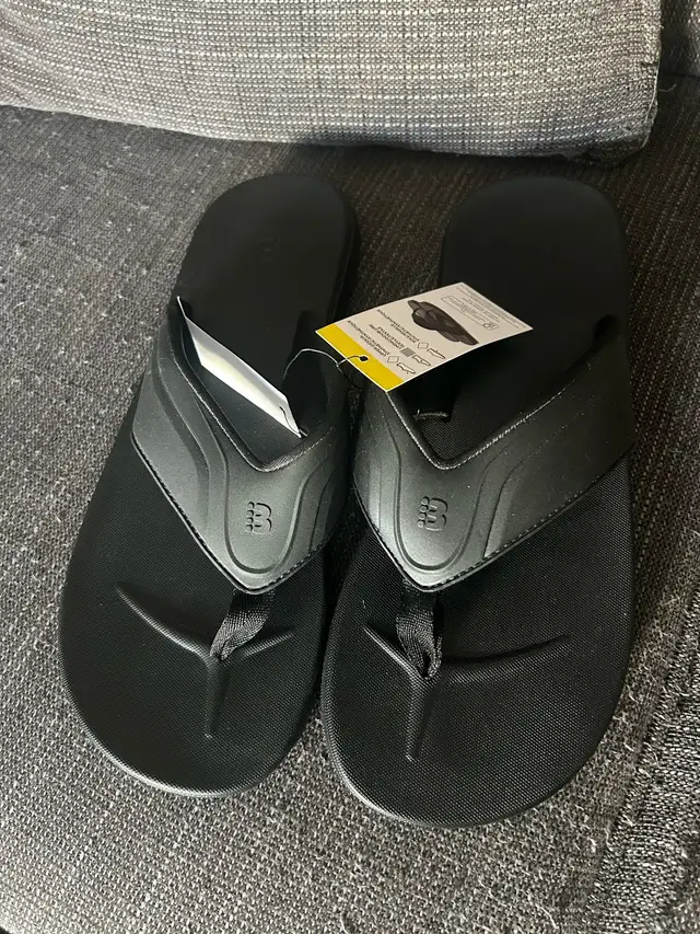 Brand New Bench Comfort Flip Flops Slippers Sandals in Men's Shoes in Calgary - Image 9