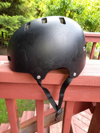 XS kids bike/scooter/skateboard helmet