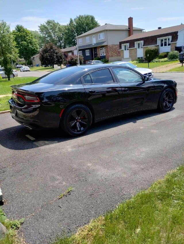 Dodge Charger Sxt 2017 RWD — photo 3