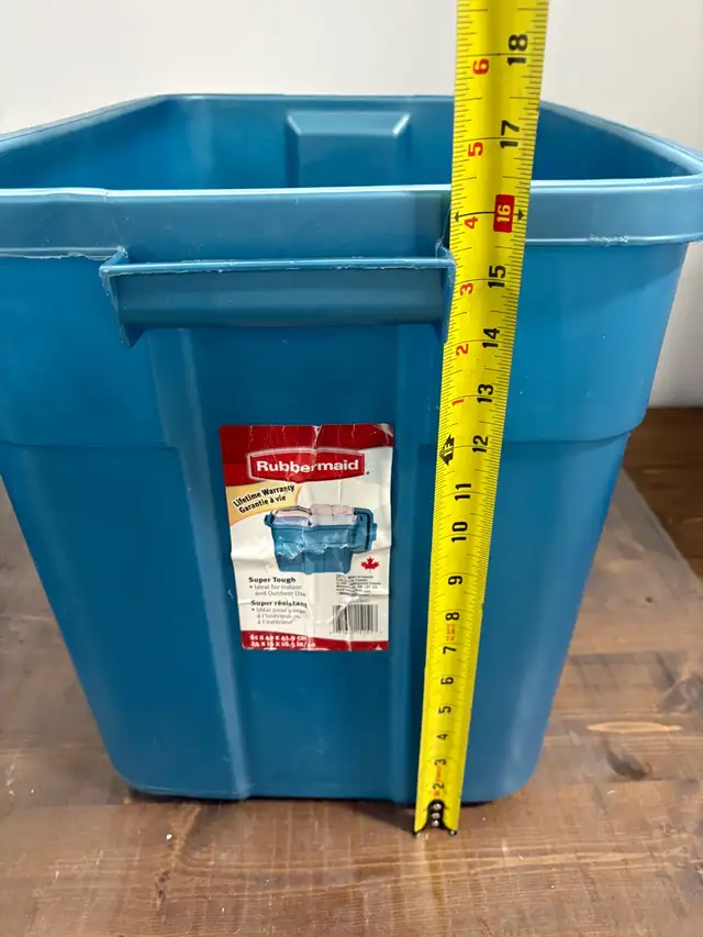 2 Roughneck Totes in Storage & Organization in St. Albert - Image 3