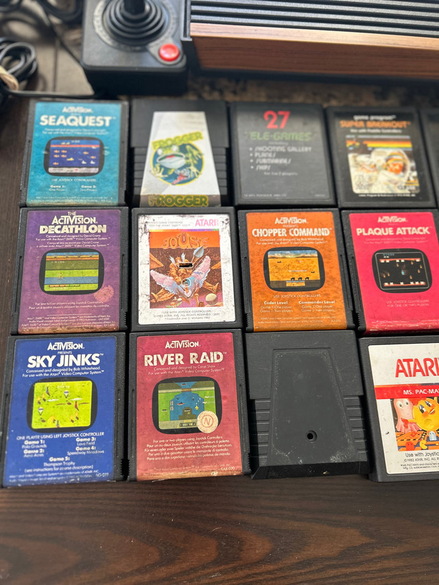 Atari 2600 6 switch with 18 games clean image newer adapter for  in Older Generation in Bathurst - Image 3