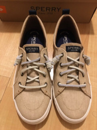 Sperry crest vibe washed linen sneaker $60, ladies 8 1/2