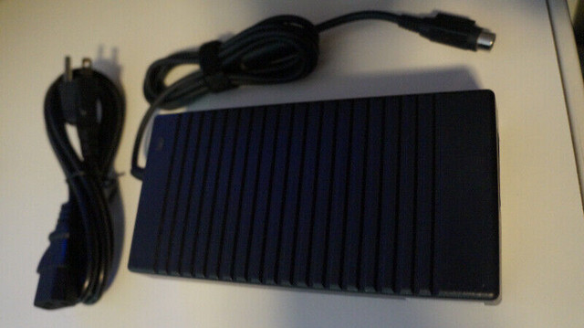 DELIPPO AC ADAPTER in General Electronics in Norfolk County