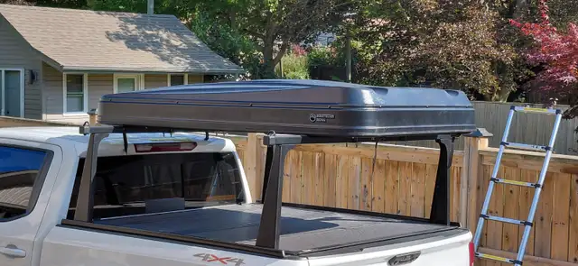 Northern Ridge Hard Rooftop Tent with Adarac Rail System63826839607937124