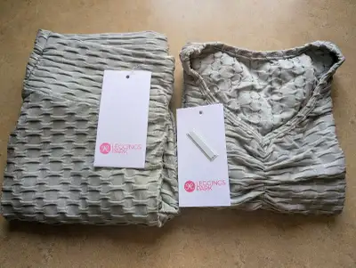 Booty Shaping Leggings with T shirt, View more