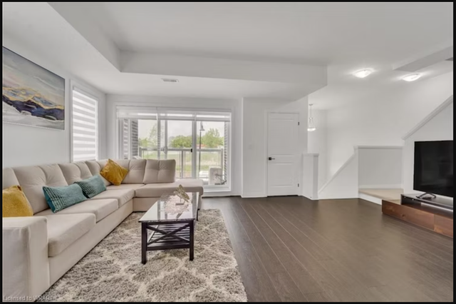 2 Beds 2.5 Baths - Townhouse in Long Term Rentals in Kitchener / Waterloo - Image 10