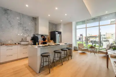 3½ Mostra – Last Unit! Move In ASAP