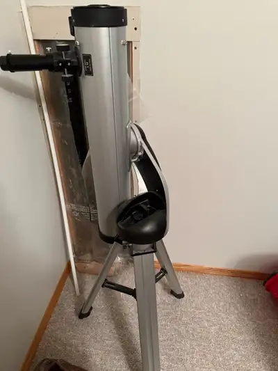 Bushnell telescope with remote , View more