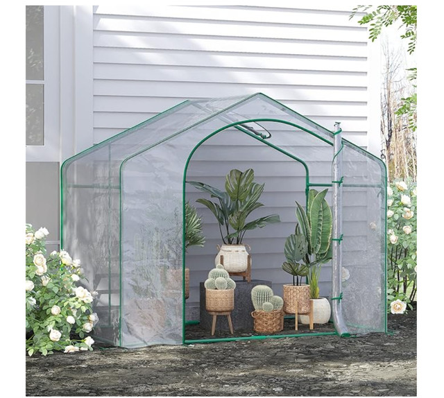 Serre de jardin portable (Greenhouse) - en PVC transparent dans Mobilier pour terrasse et jardin  à Ville de Montréal - Image 2