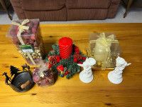 Christmas decorations: Candles, candlestick holders, potpourri